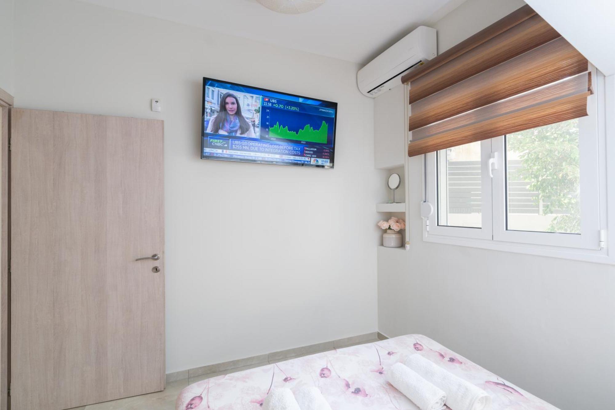 Neon Apartment, Modern, High Quality, Central Apt, Heraklion City Esterno foto