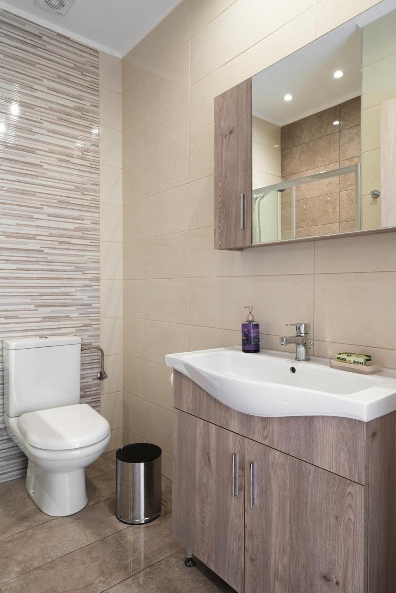 Neon Apartment, Modern, High Quality, Central Apt, Heraklion City Esterno foto